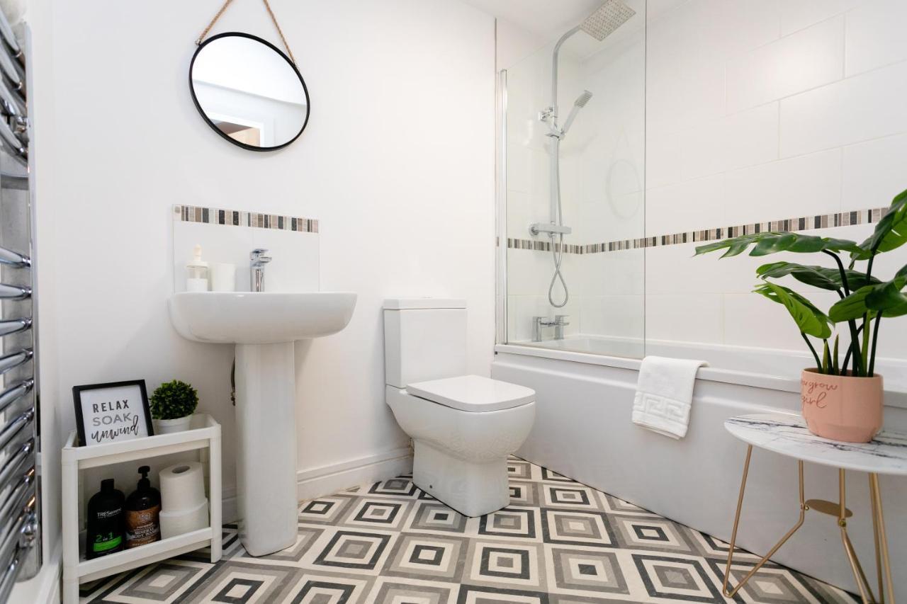 Fab 2Bedroom Apartment- Free Parking, 5Mins From City Centre, Portland Rd Ne2 1Dj Newcastle upon Tyne Eksteriør bilde